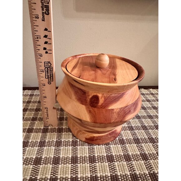 Vintage Handcrafted Wooden Storage Jar With Lid By Rossie Dezern - Picture 11 of 13